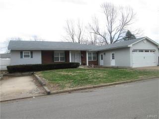 407 Magnolia St, Cuba, MO 65453-1923
