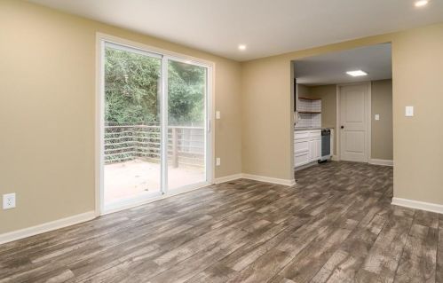 710 Second St, Stone Mountain, GA 30083-3722