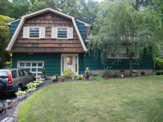 46 Scrivani Dr, Midvale, NJ 07465-1224