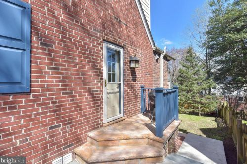 9305 Mintwood St, Silver Spring MD 20901-3523 exterior