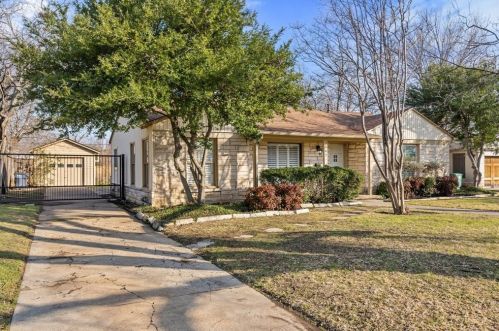 3562 Norfolk Rd, Fort Worth TX  76109-3637 exterior