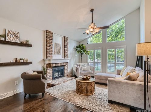 7640 Phillips Cir, Englewood CO 80112-3254 exterior