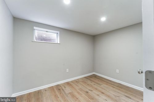 10208 Green Forest Dr, Silver Spring MD 20903-1535 exterior