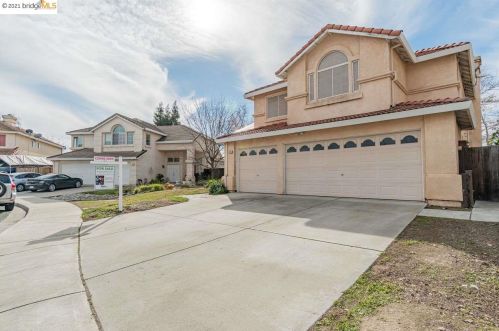 2685 Christy St, Tracy, CA 95376-8765