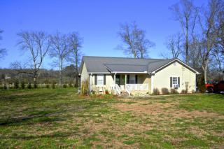 4468 Long Hollow Rd, Ringgold, GA 30736-5852