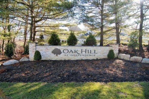 64 Dayton Ct, Hackettstown NJ  07840-4692 exterior