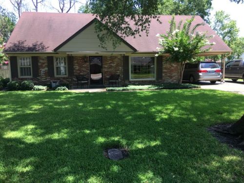 1516 Orchid Dr, Clarksdale, MS 38614-2925
