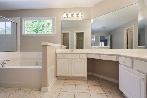 737 Gardenside Cir, Marietta GA  30067-2735 exterior