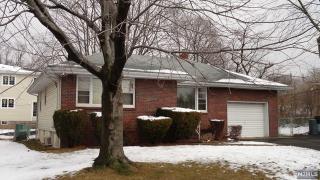 127 Mckinley Ave, Lodi, NJ 07644-3040