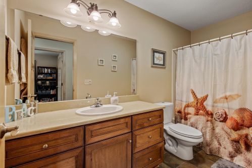 852 Berwood Ave, Saint Paul MN  55127-5107 exterior