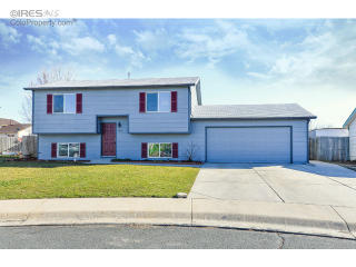 608 23rd Street Rd, Greeley, CO 80631-9052