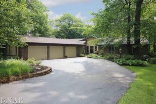13 Candle Ridge Rd, Towanda, IL 61776-7513