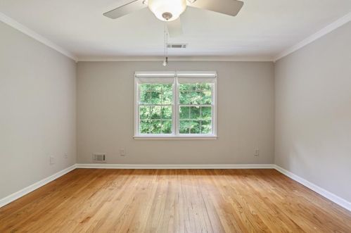 5038 Heatherdale Ln, Atlanta GA  30360-1669 exterior