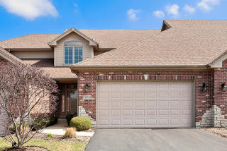 14910 Preserve Dr, Romeoville, IL 60441-8104