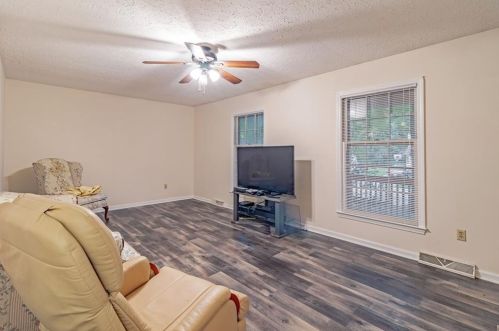 120 Stancil Dr, Toccoa GA  30577-6411 exterior