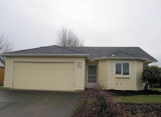 695 9th St, West Stayton OR  97325-8964 exterior
