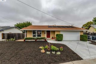7381 Brookdale Ct, Pleasanton, CA 94568-1701