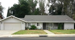 957 Tammy Ln, Lemoore, CA 93245-3790