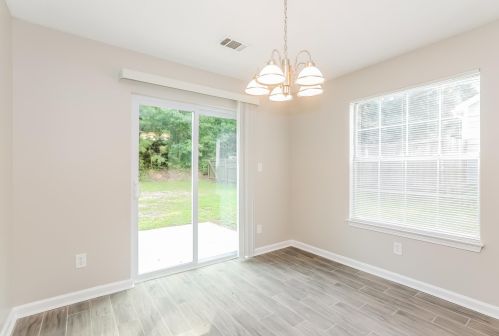 6980 New Dale Rd, Rex GA  30273-5107 exterior