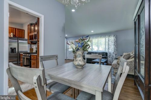 10715 Eastwood Ave, Silver Spring MD  20901-1731 exterior