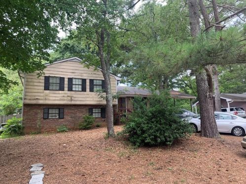 2535 Hartford Dr, Ellenwood, GA 30294-3943