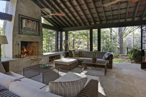 81 Lakeview Ave, Atlanta GA  30305-3779 exterior