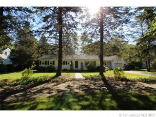 98 Magna Ln, Westbrook, CT 06498-1907