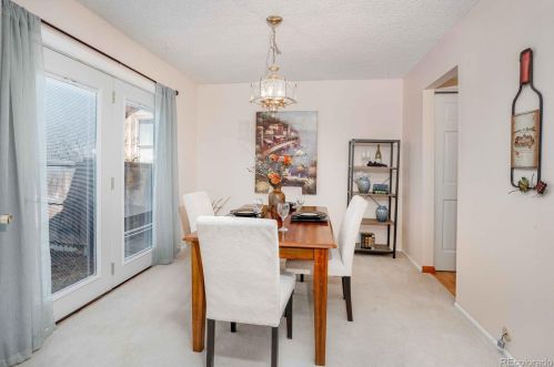 7569 Rosemary Cir, Englewood CO 80112-6419 exterior