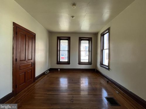 31 Belvidere Ave, York PA 17401-3346 exterior