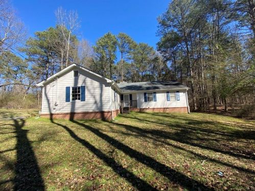 1274 Rock Chapel Rd, Lithonia, GA 30058-5833