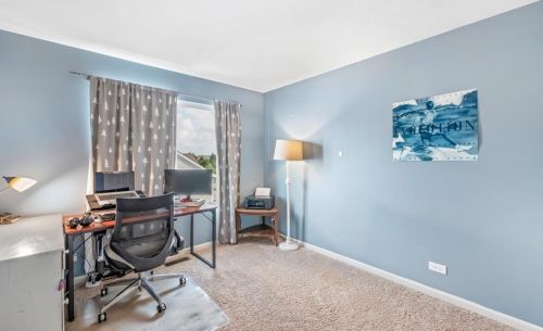 1252 Alta Vista Dr, Pingree Grove IL  60140-2057 exterior