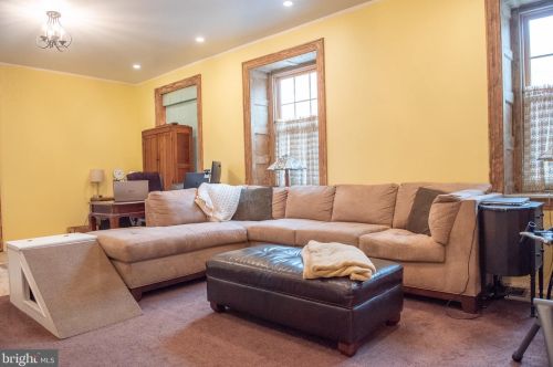 59 East St, Carlisle PA  17013-2505 exterior