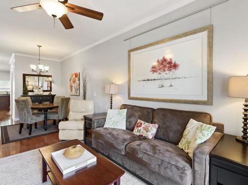 1853 Liberty Pkwy, Atlanta, GA 30318-9383