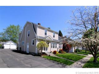 36 Hubbell Pl, Milford, CT 06460-5035