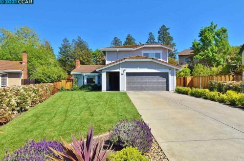 1154 Cuneo Ct, Concord, CA 94518-1877