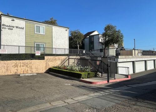 639 Bristol St, Santa Ana CA 92703-2159 exterior