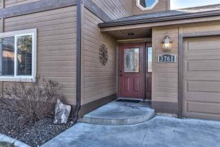 3761 Woodmont Dr, Meridian ID  83646-1034 exterior