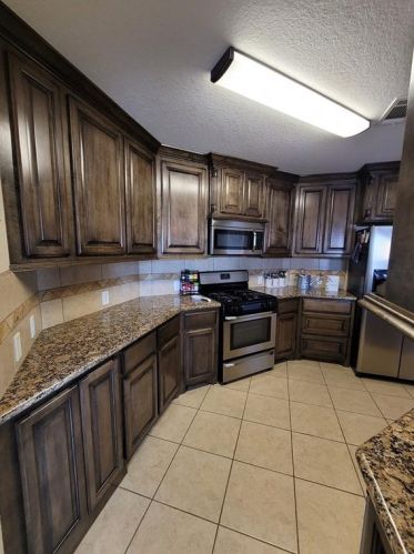 6114 Fox Ridge Dr, Angleton TX 77515-2512 exterior