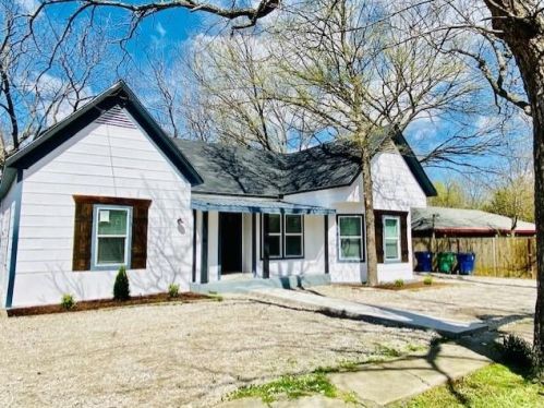 4504 Morrison St, Greenville, TX 75401-2034