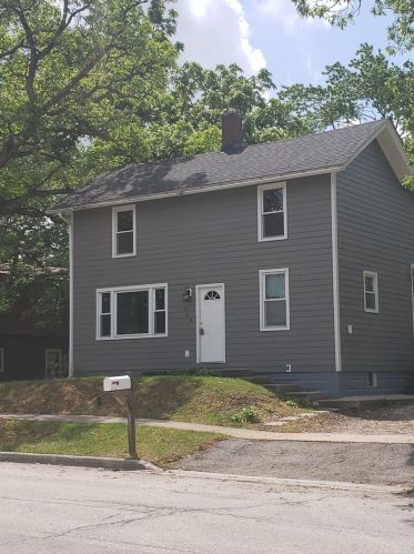426 Colorado Ave, Frankfort, IL 60423-1102