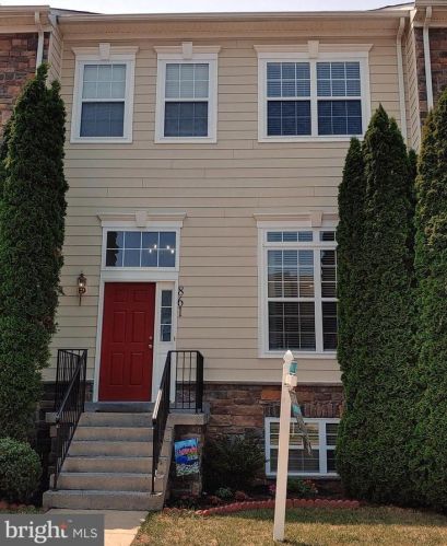 861 Rockford Sq, Leesburg, VA 20176-6682