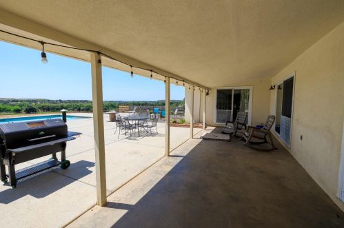 15742 Orange Blossom Rd, Valley Home CA 95361-9522 exterior