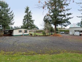 12062 272nd Ave, Happy Valley, OR 97009-7406
