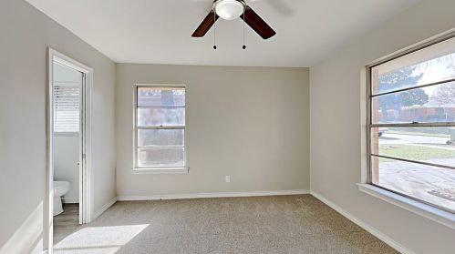 3114 Rnch Dr, Garland TX 75041-4445 exterior