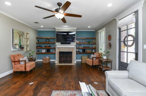 1208 Adams St, Fort Worth TX  76104-4428 exterior