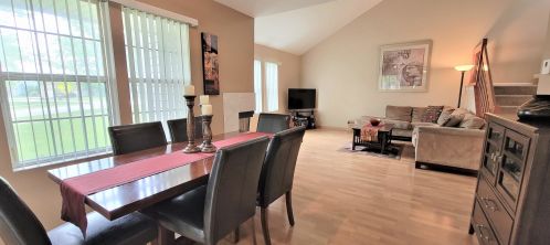 348 Wexford Ct, Carol Stream IL  60188-6015 exterior