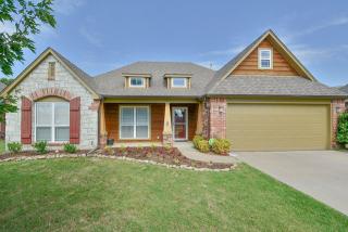 8834 143rd East Ave, Owasso, OK 74055-2676
