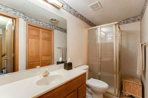 1980 Heath Ave, Saint Paul MN  55128-5206 exterior