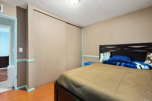 10462 Hole Ave, Riverside CA  92505-1620 exterior