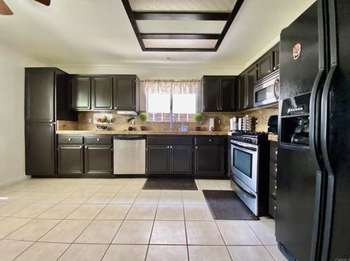 43445 Corte Benavente, Temecula, CA 92592-3766
